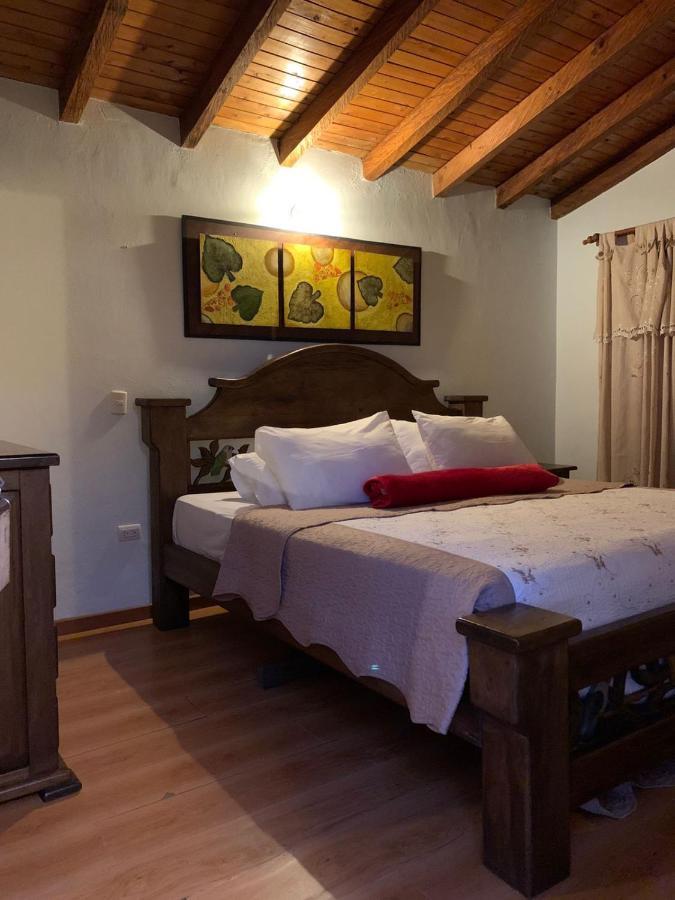 Casa Pastora Coworking Bed & Breakfast Guatape Ngoại thất bức ảnh